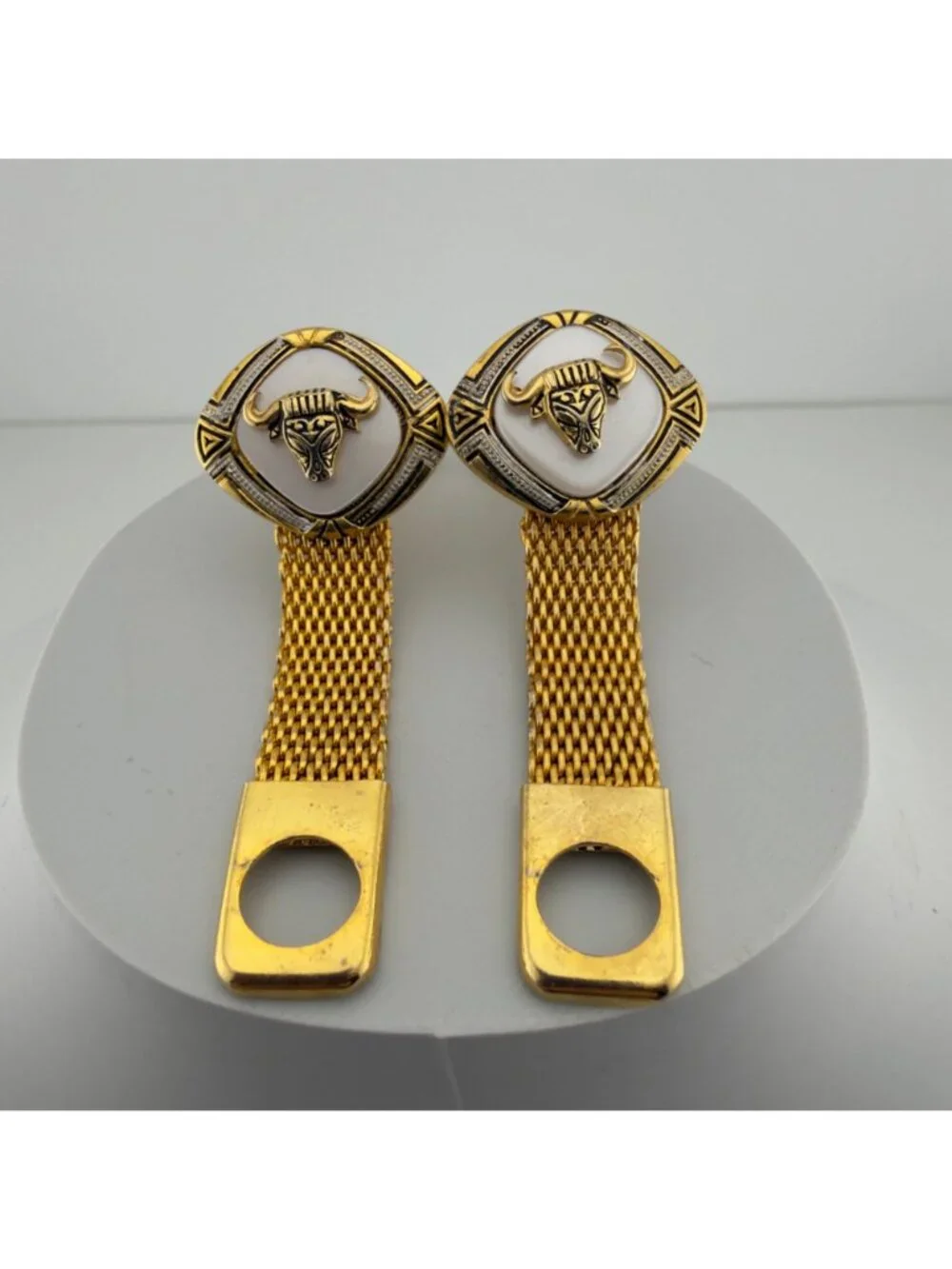 Vintage Mother of Pearl Rams Head Damascene Cufflinks Tie Bar Set Gold Tone